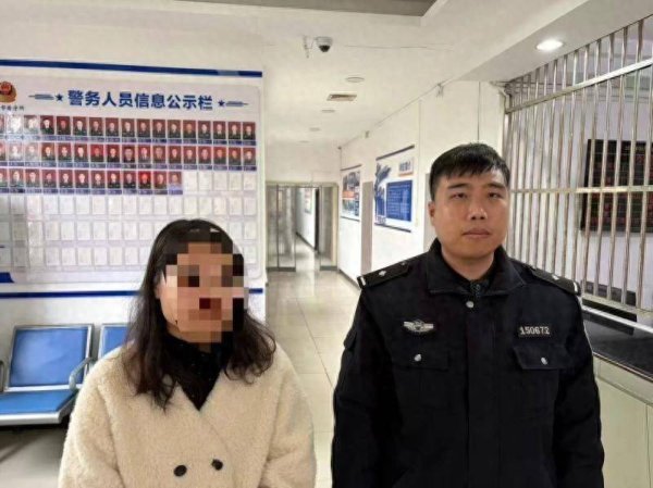 女子假意帮邻居却下手盗走2万余元，被警方刑拘